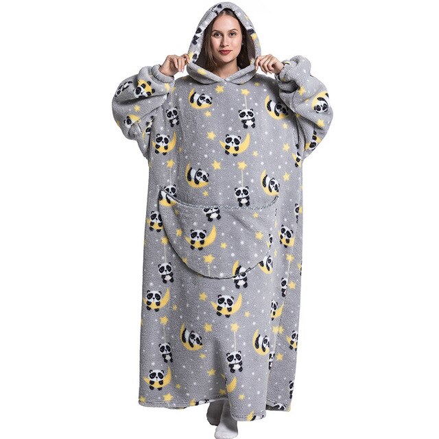 Oversized Wearable  TV Blankets - ESSENTIALS365