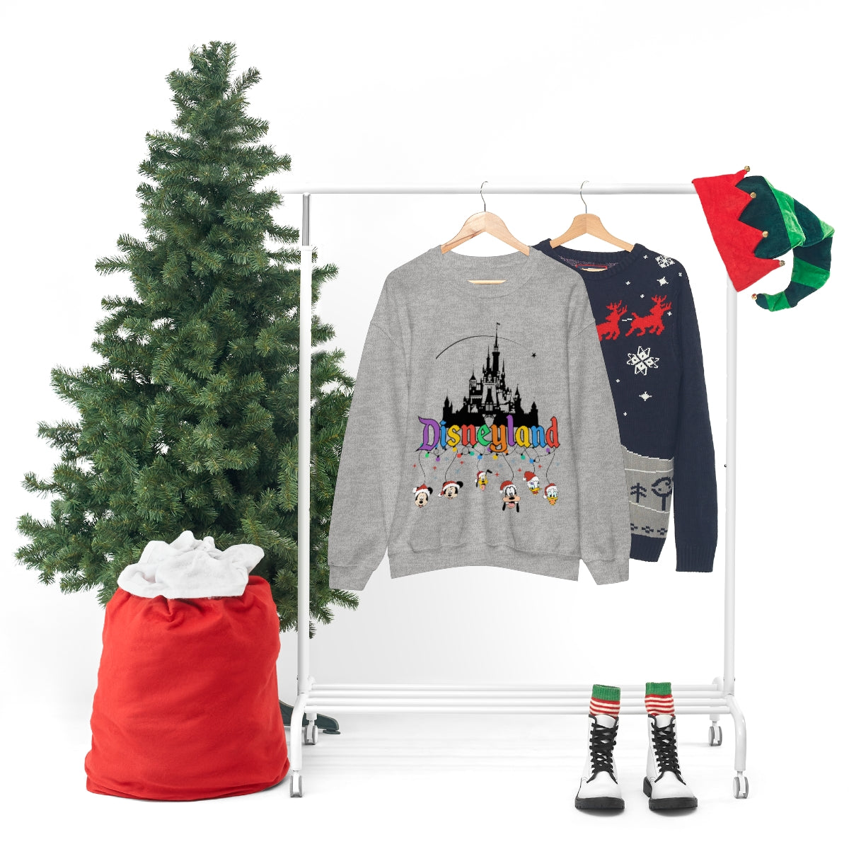 Disneyland Christmas Unisex Heavy Blend™ Crewneck Sweatshirt - ESSENTIALS365