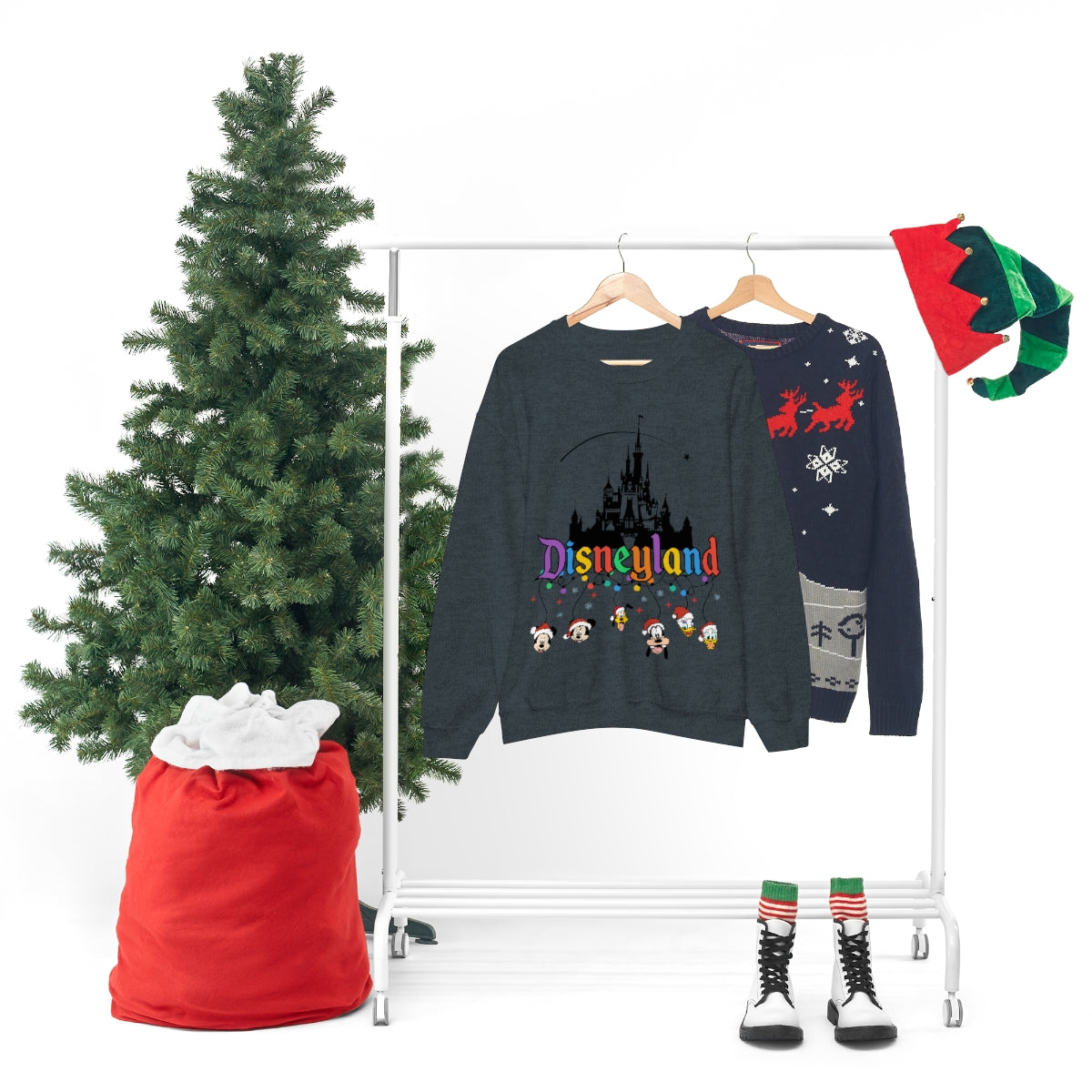 Disneyland Christmas Unisex Heavy Blend™ Crewneck Sweatshirt - ESSENTIALS365