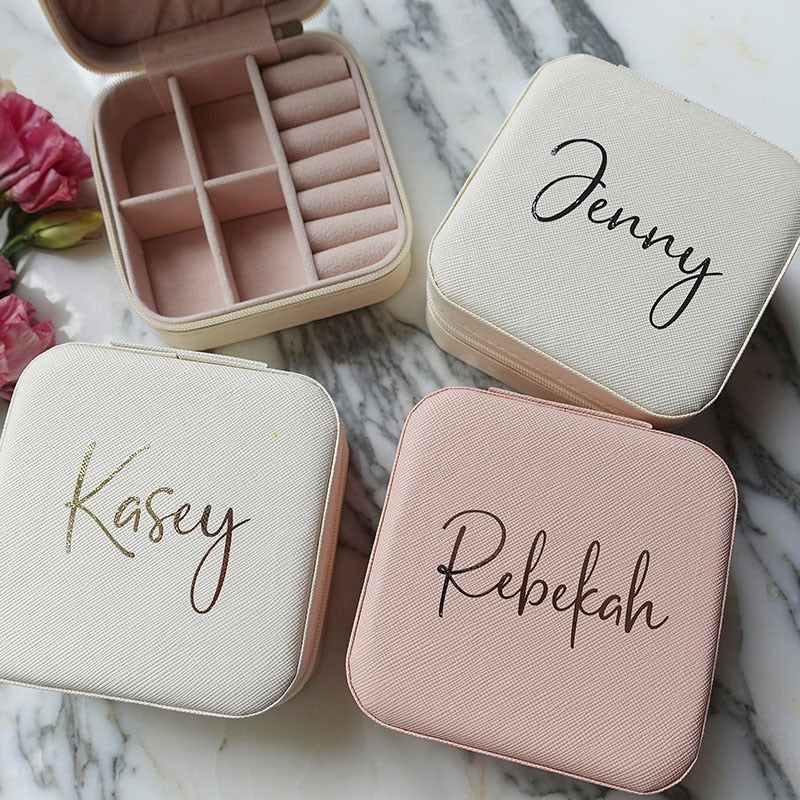 Personalized Bridesmaid Gifts Bachelorette Party Gift Travel Jewelry Case Wedding Gifts Hen Party Gifts Birthday Favor For Her - ESSENTIALS365