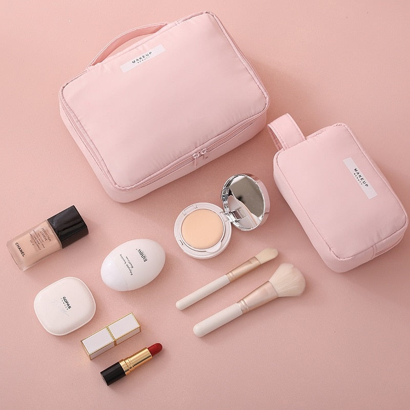 Makeup Bag - ESSENTIALS365